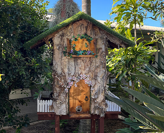 Fairy garden themed bee hive